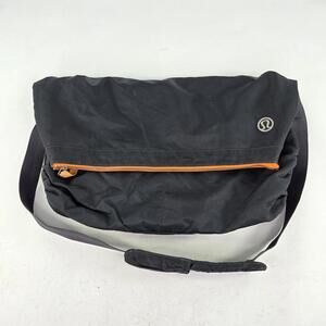 Lululemon Athletica Versital Gym Nylon Bag Black Laptop Messanger Foldover Bags